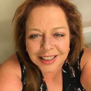 Meet your Posher, Paula